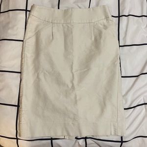 Off white J. Crew pencil skirt size 00